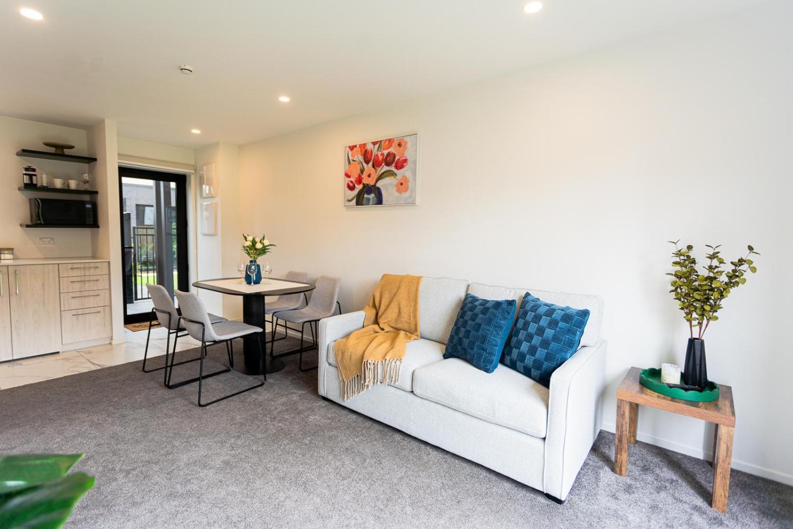 Modern 2 Bedroom Townhouse In Cbd With Parking! Sleeps 5 Christchurch Exterior foto
